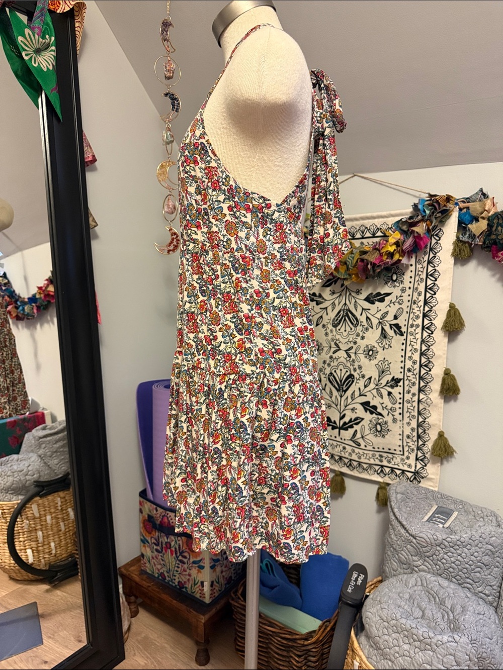 NATURAL LIFE Floral Mini Dress in White with Red and Green Accents - Picture 6 of 8